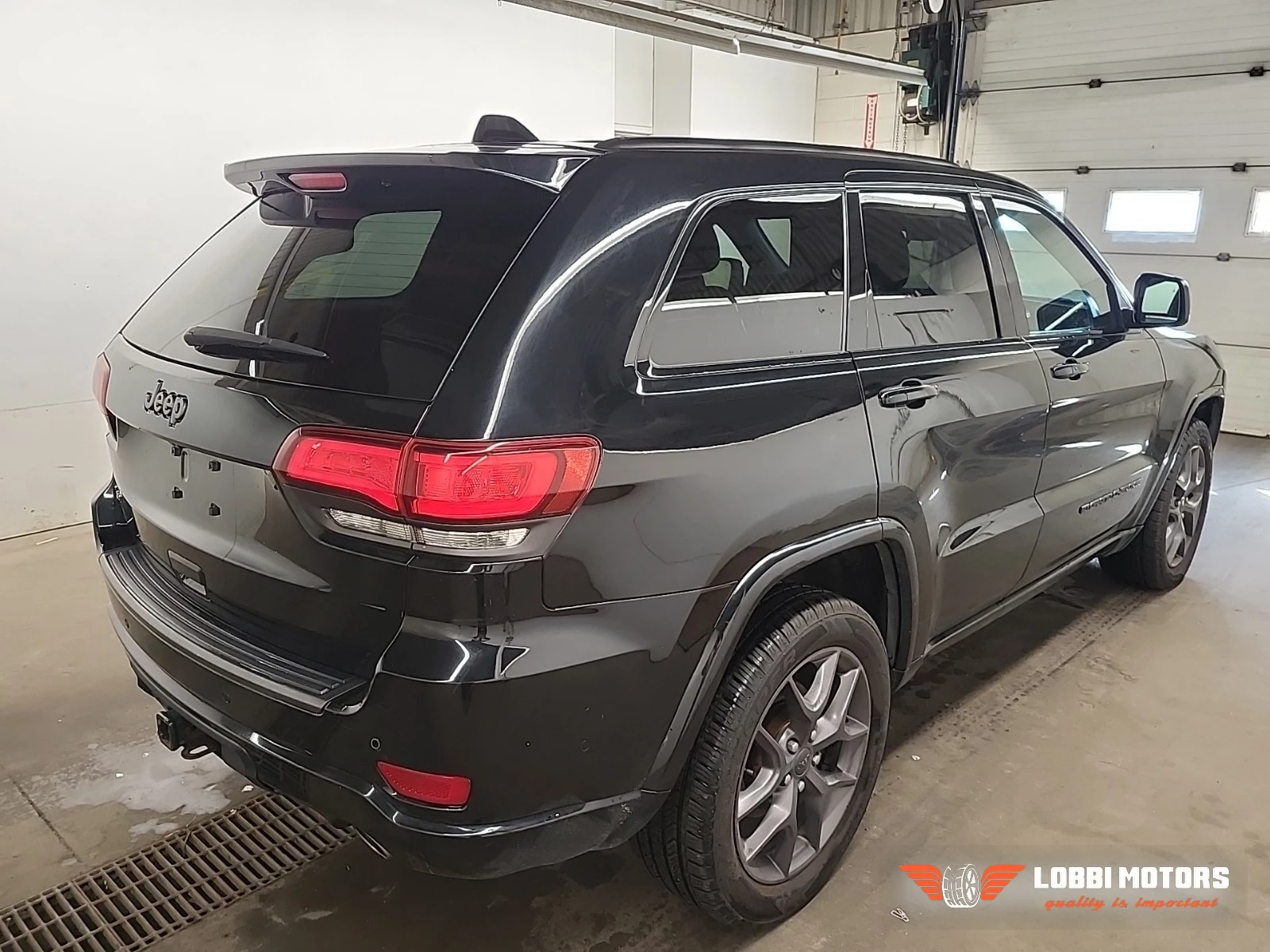 Jeep Grand cherokee, снимка 2 - Автомобили и джипове - 56102755