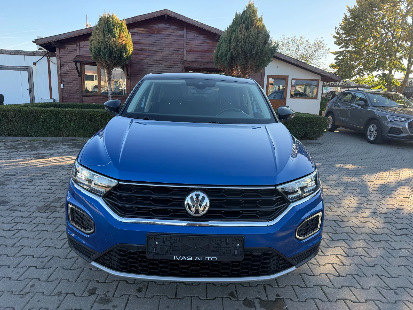 VW T-Roc 1.5TSI AVTOMAT/NAVI/DIGITAL EURO 6 | Mobile.bg � ����������� 3