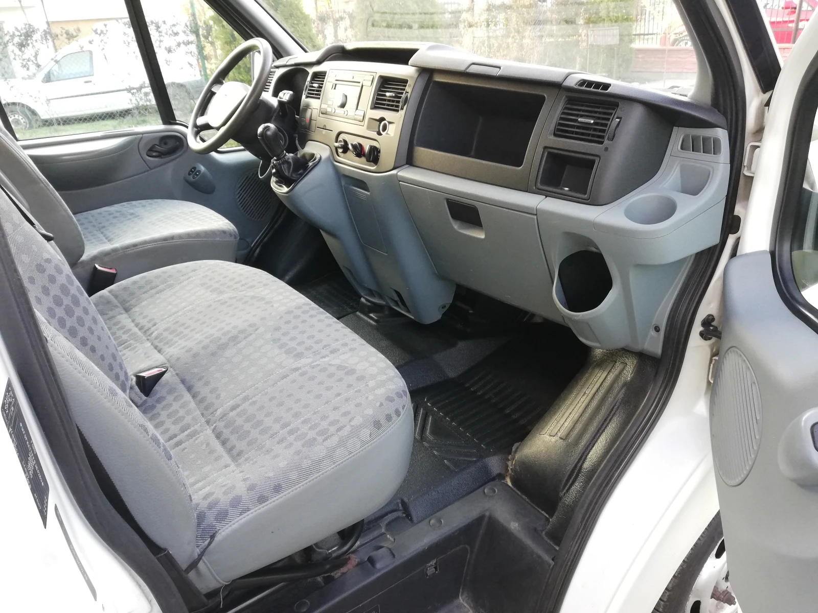Ford Transit Бордови  - изображение 10