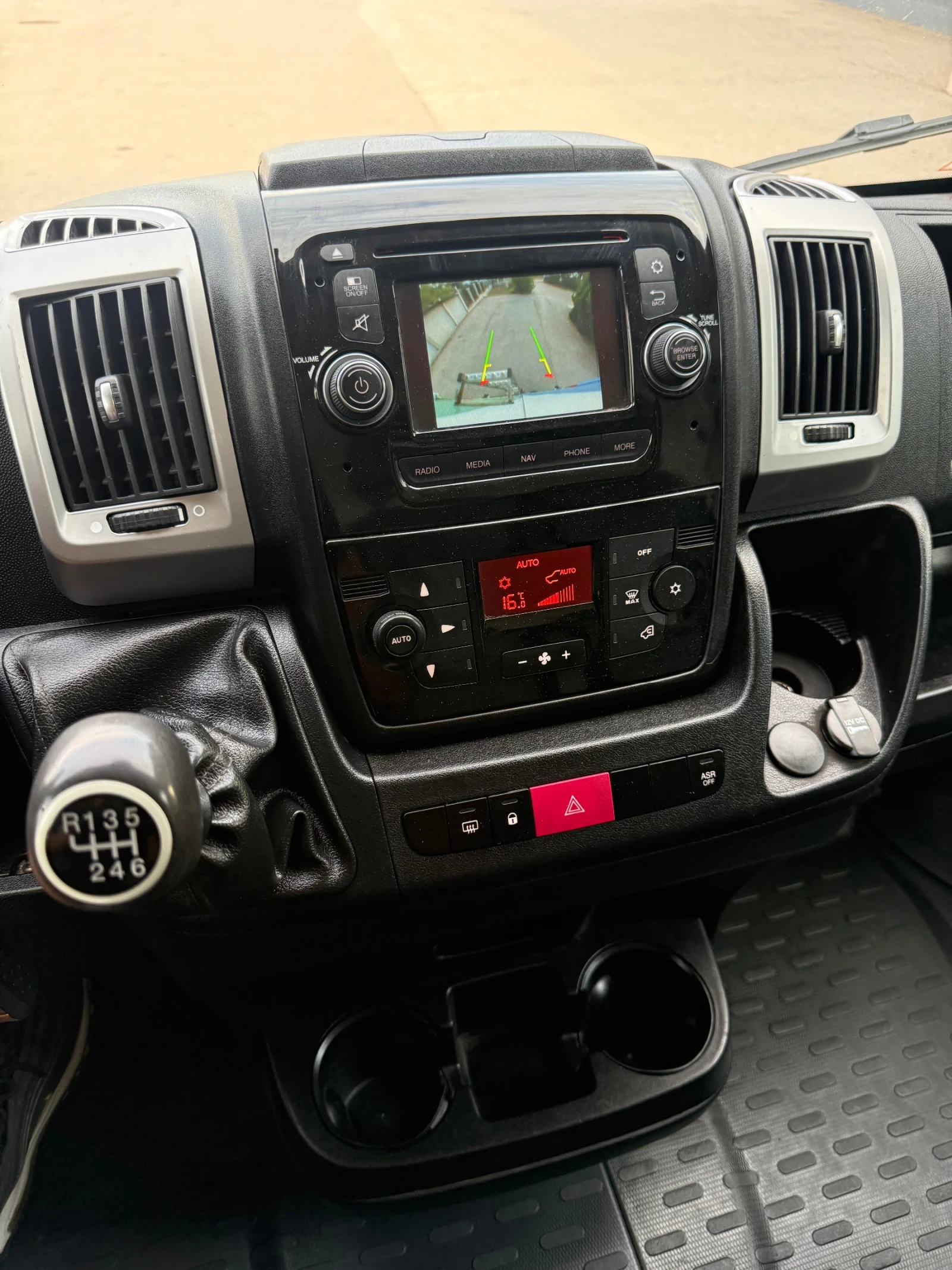Fiat Ducato Навигация* Камера* Климатик, снимка 5 - Бусове и автобуси - 56167601