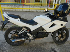 Honda Cbr 125 R, снимка 1