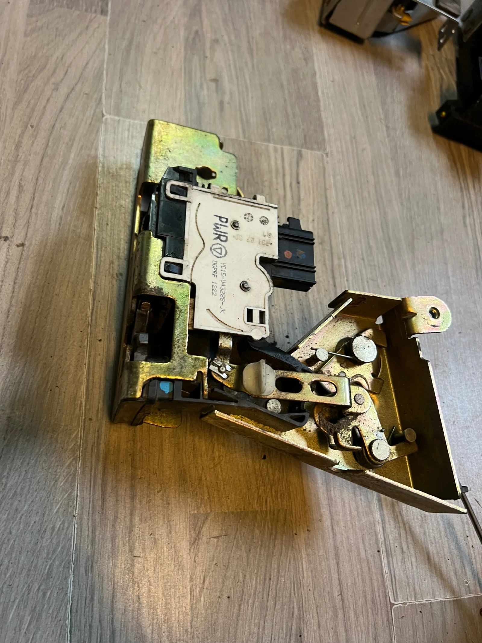 YC15-V43288-JK      Ford Transit YC15-V43288-JK  | Mobile.bg   4