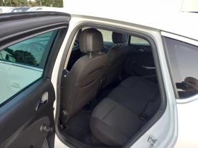 Opel Astra Sport, снимка 12