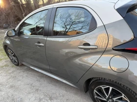 Toyota Yaris 1.5 TNGA Chic Extra Bi-Tone, снимка 7