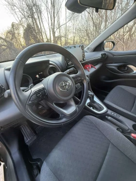Toyota Yaris 1.5 TNGA Chic Extra Bi-Tone, снимка 10