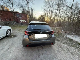 Toyota Yaris 1.5 TNGA Chic Extra Bi-Tone, снимка 5
