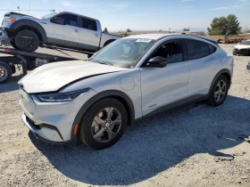 Ford Mustang Mach-E SELECT RWD, снимка 1