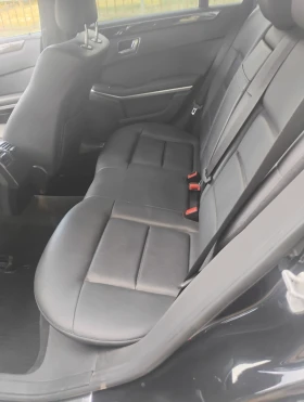 Mercedes-Benz E 220, снимка 10