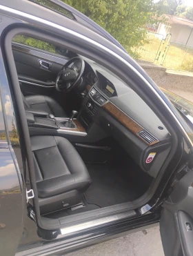 Mercedes-Benz E 220, снимка 11