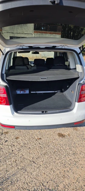 VW Touran Highline, снимка 9