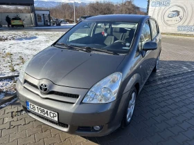 Toyota Corolla verso Verso 6+ 1, снимка 1