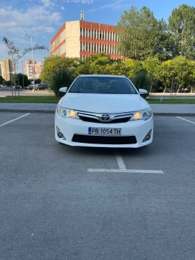 Обява за продажба на Toyota Camry XLE. Уникат! ~23 500 лв. - изображение 2