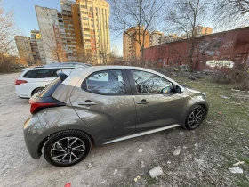Toyota Yaris 1.5 TNGA Chic Extra Bi-Tone - 19350 € / 37845.31 лв. - 60973999 5
