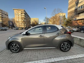 Toyota Yaris 1.5 TNGA Chic Extra Bi-Tone | Auto.bg — изображение 2