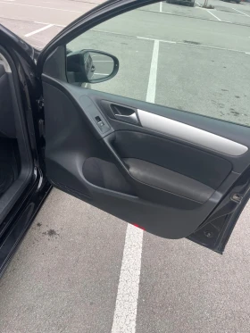 VW Golf - 4000 € / 7823.32 лв. - 42266281 7