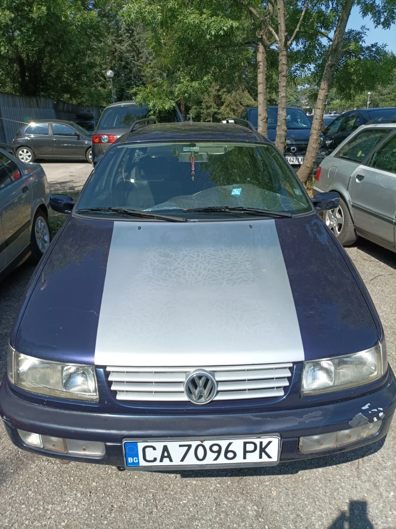 VW Passat, снимка 1 - Автомобили и джипове - 47752261