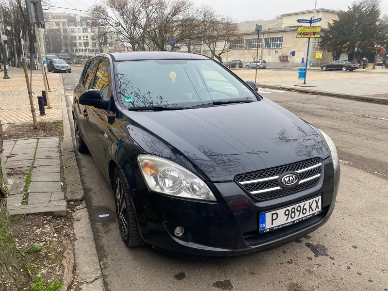 Kia Ceed, снимка 1 - Автомобили и джипове - 48508065