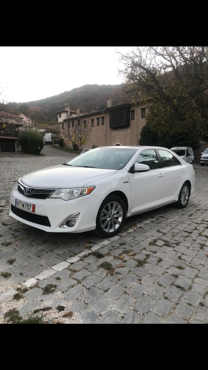 Toyota Camry, снимка 11 - Автомобили и джипове - 49350017