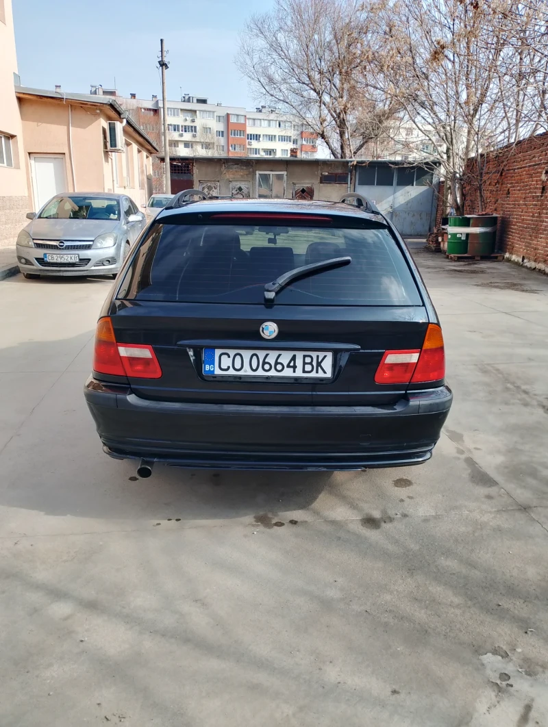 BMW 318, снимка 3 - Автомобили и джипове - 49299420