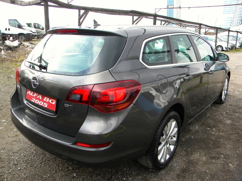 Opel Astra 1.7CDTI-6ck* NAVI-COSMO* КАТО НОВА* EURO5A, снимка 4 - Автомобили и джипове - 49482555