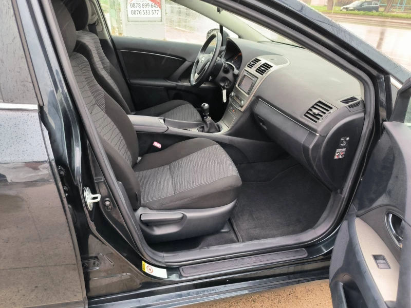Toyota Avensis 2.0d-Navi-Kamera-6sk.-Euro-5A, снимка 17 - Автомобили и джипове - 49730692