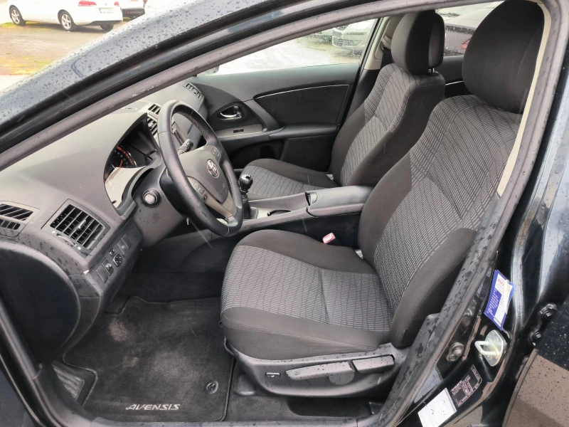 Toyota Avensis 2.0d-Navi-Kamera-6sk.-Euro-5A, снимка 15 - Автомобили и джипове - 49730692