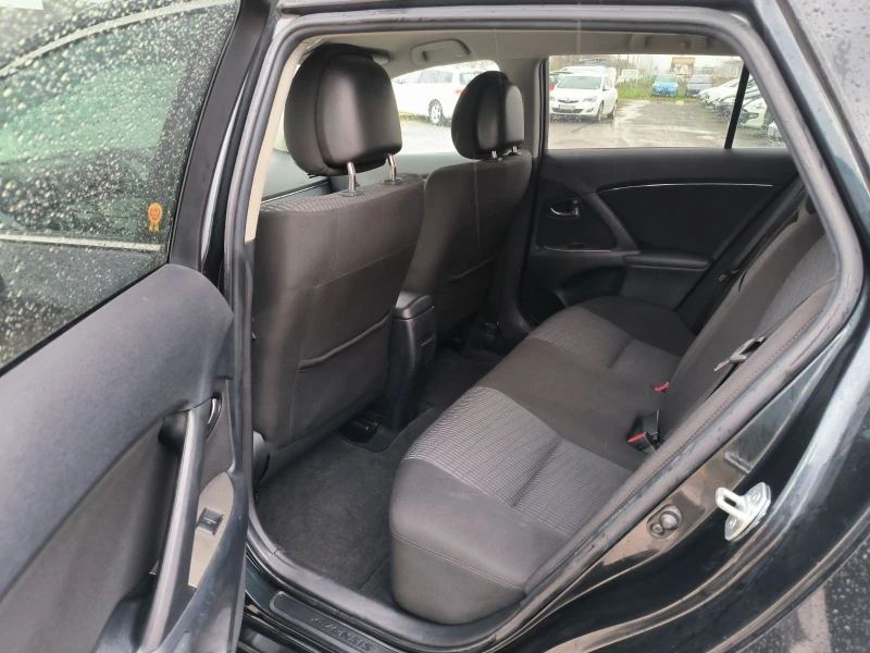 Toyota Avensis 2.0d-Navi-Kamera-6sk.-Euro-5A, снимка 16 - Автомобили и джипове - 49730692