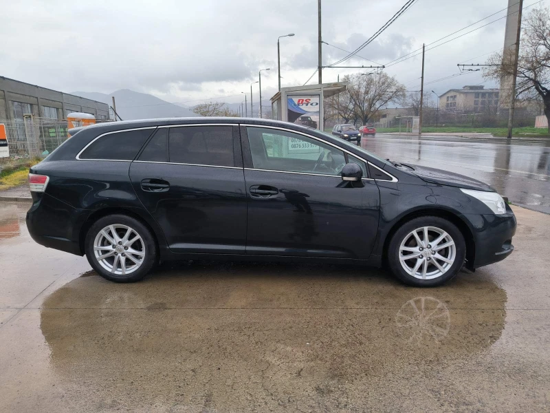 Toyota Avensis 2.0d-Navi-Kamera-6sk.-Euro-5A, снимка 4 - Автомобили и джипове - 49730692