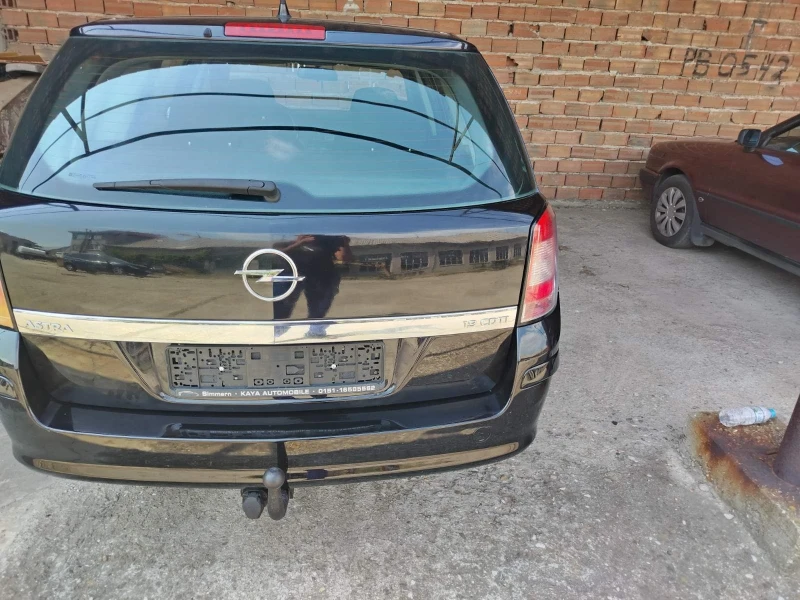 Opel Astra 1.9 дизел, снимка 10 - Автомобили и джипове - 51006805