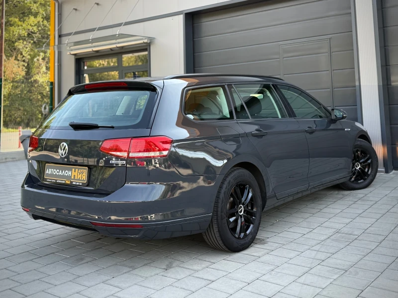 VW Passat 1.6TDI * BlueMotion* Сервизна История* , снимка 6 - Автомобили и джипове - 51612845