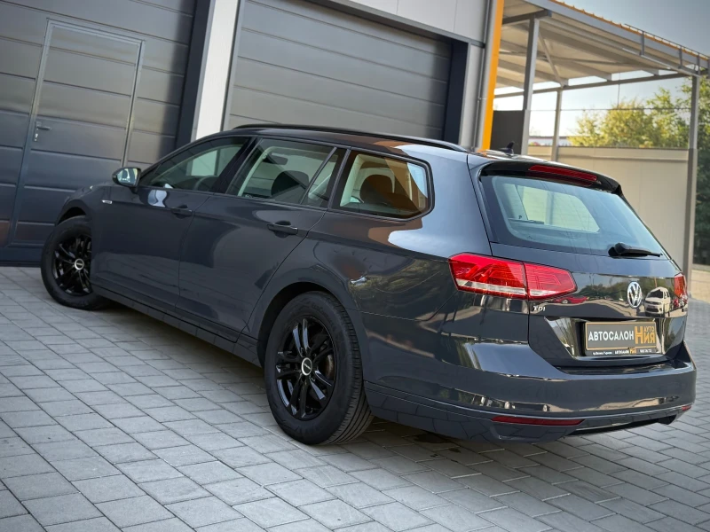 VW Passat 1.6TDI * BlueMotion* Сервизна История* , снимка 4 - Автомобили и джипове - 51612845