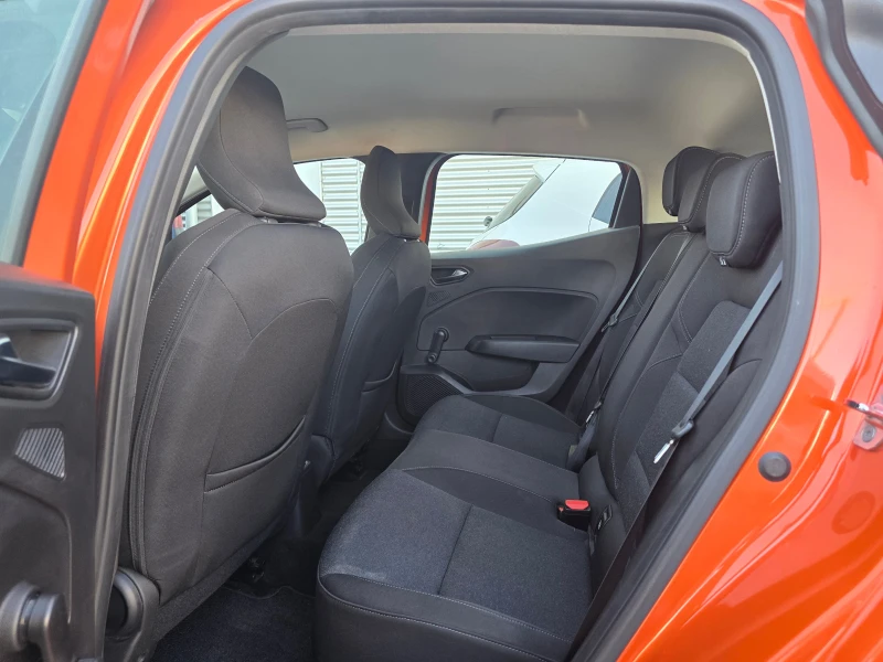 Renault Clio 1.0 Tce, снимка 7 - Автомобили и джипове - 51746020