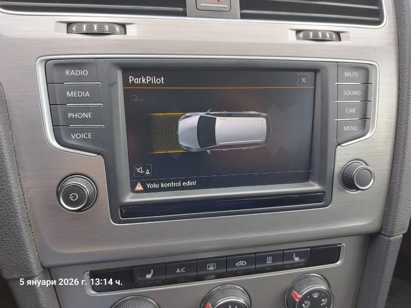 VW Golf TDi Bluemotion, снимка 11 - Автомобили и джипове - 53032068