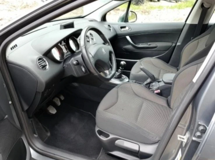Peugeot 308 1.6e-HDI 110 к.с - изображение 10