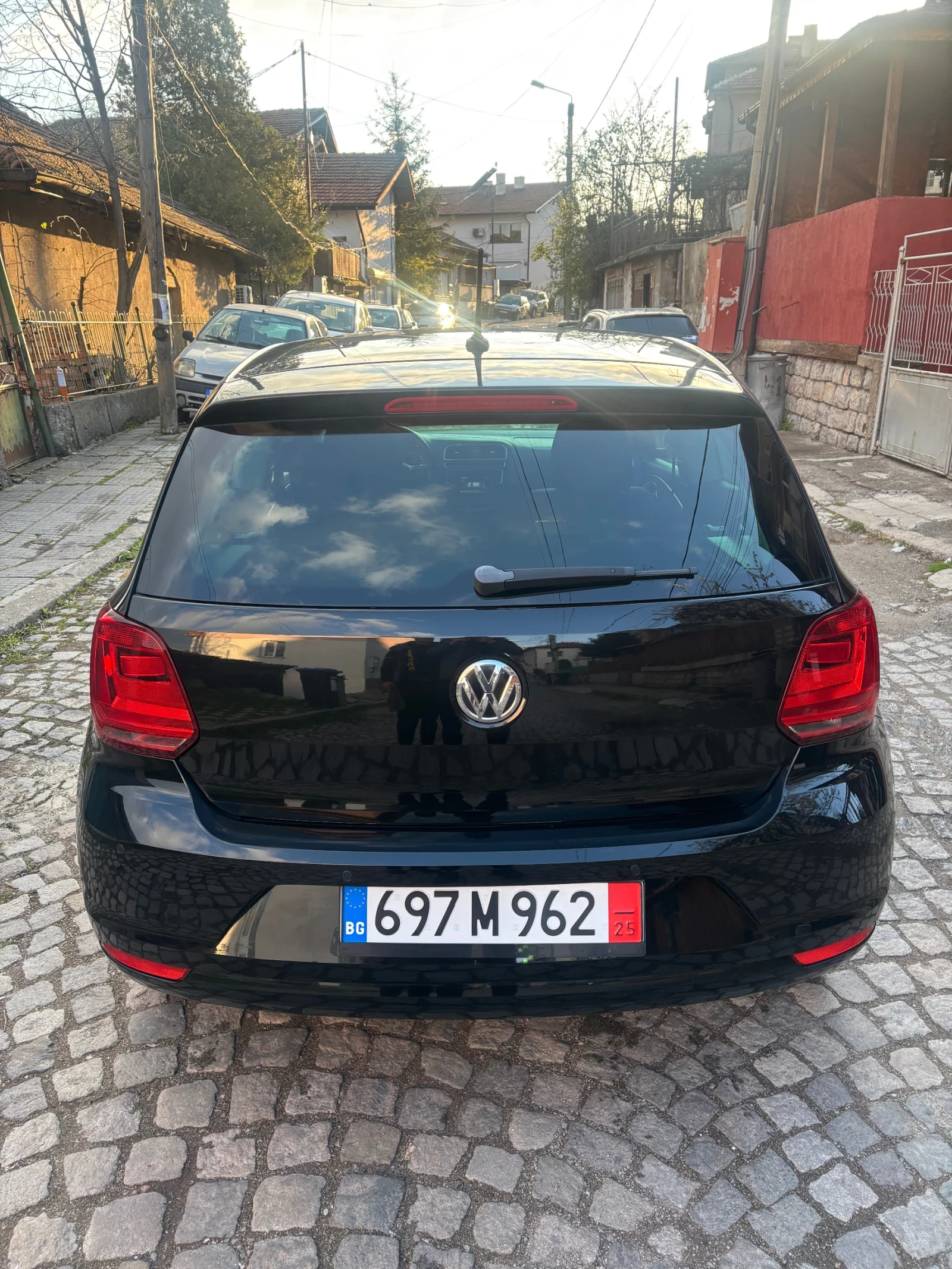 VW Polo 1.0 FACE LIFT EURO 6B  - изображение 4