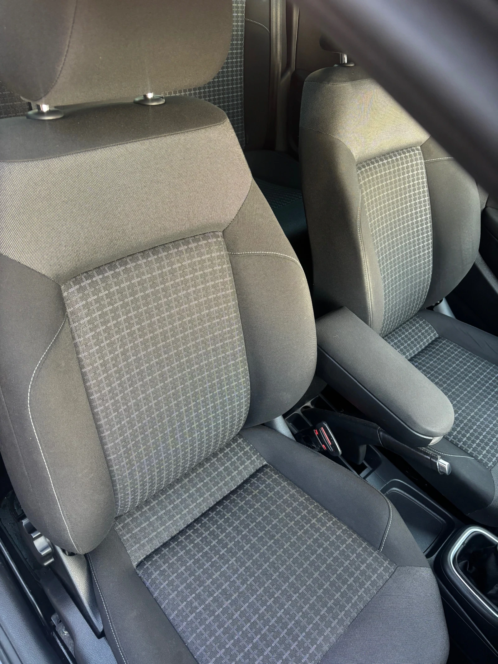 VW Polo 1.0 FACE LIFT EURO 6B  - изображение 5