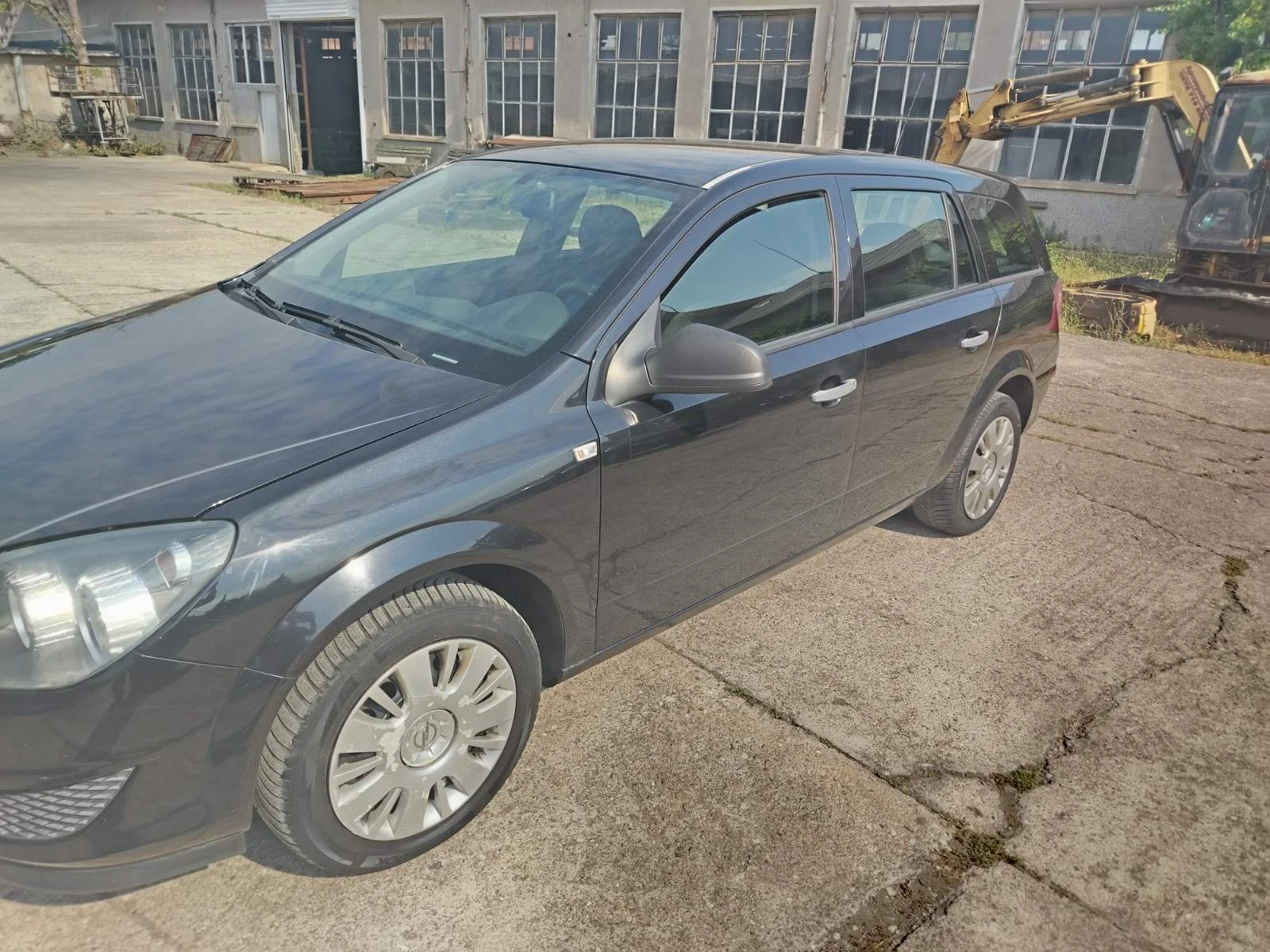 Opel Astra 1.9 дизел - изображение 3