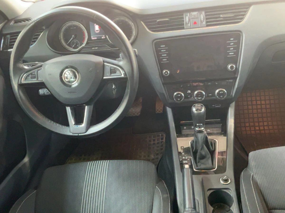 Skoda Octavia 1.5 TGI Style - изображение 8