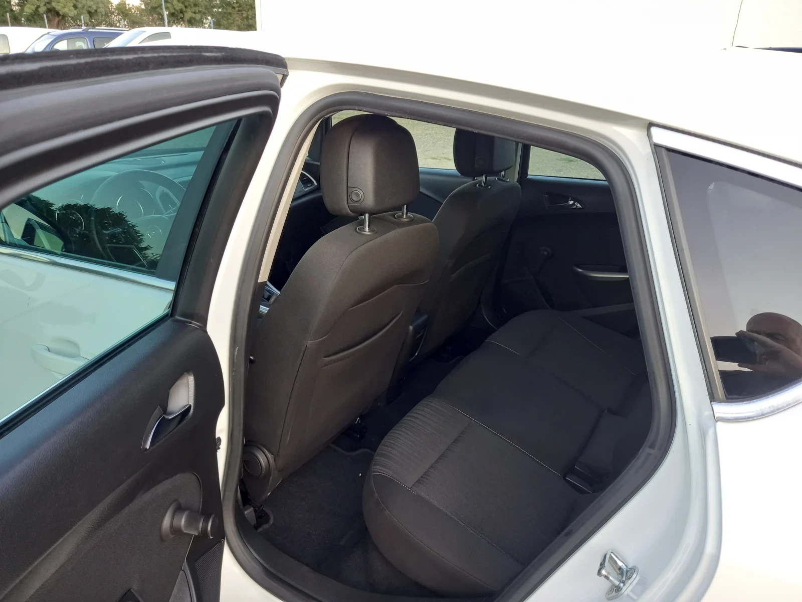 Opel Astra Sport | Mobile.bg   12