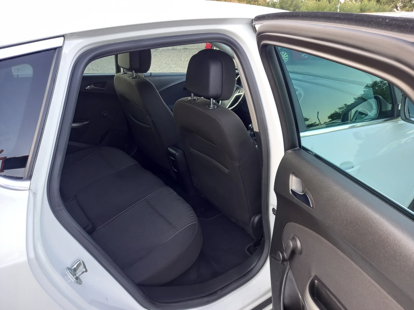 Opel Astra Sport - изображение 10
