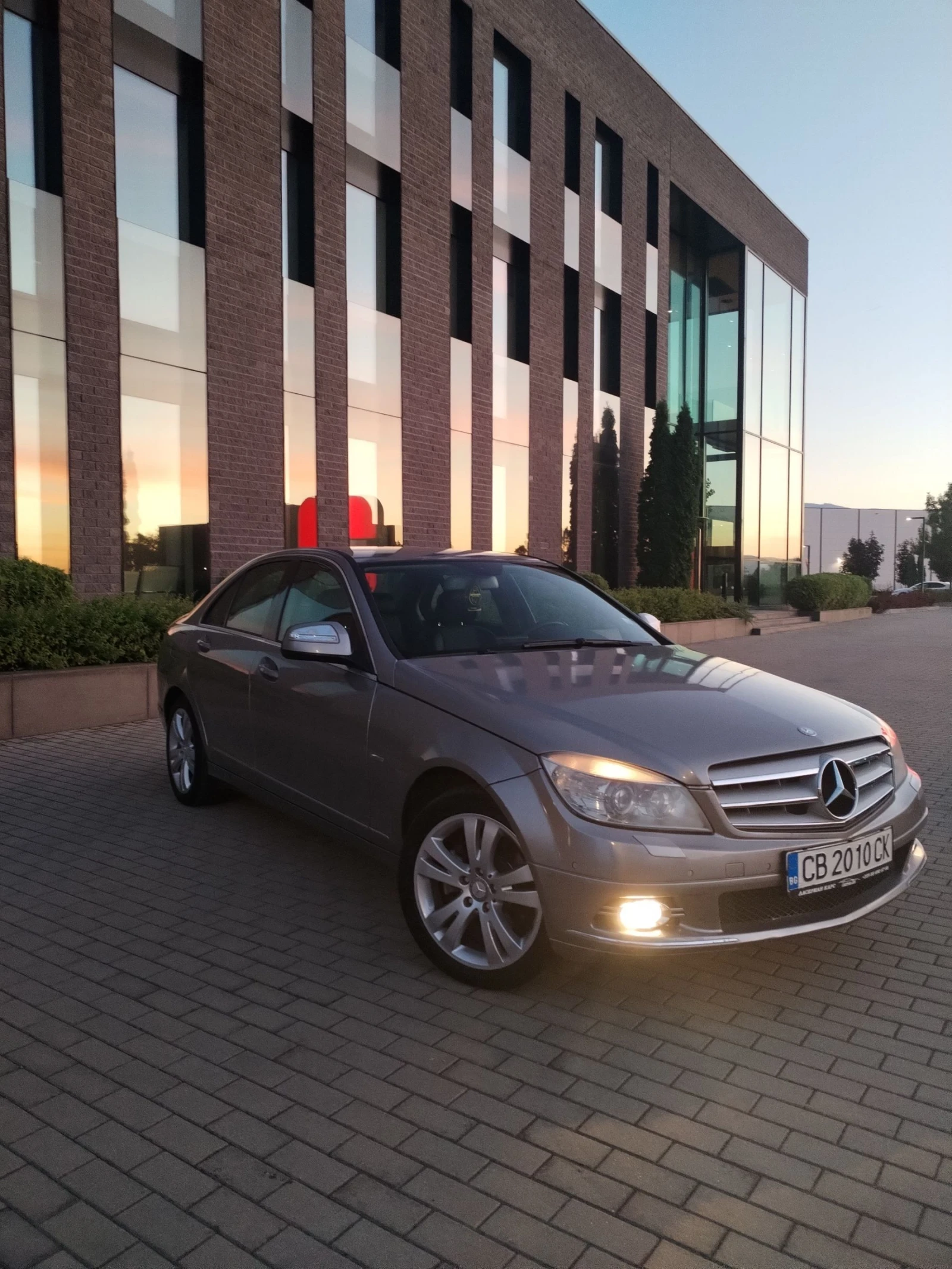 Mercedes-Benz C 220  CDI 464 6 скорости Перфектна!!!!  - изображение 3
