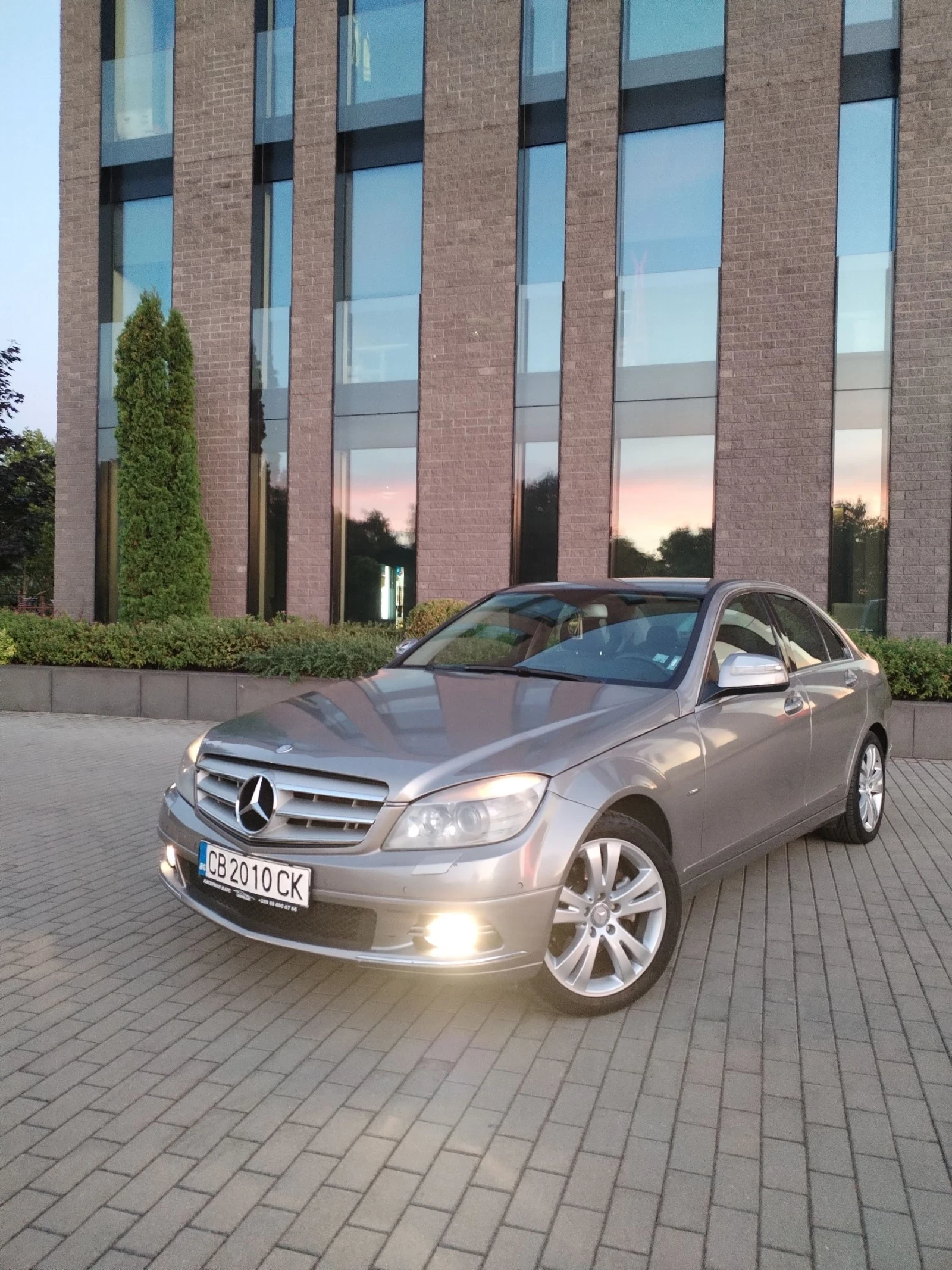Mercedes-Benz C 220  CDI 464 6 скорости Перфектна!!!!  - изображение 4