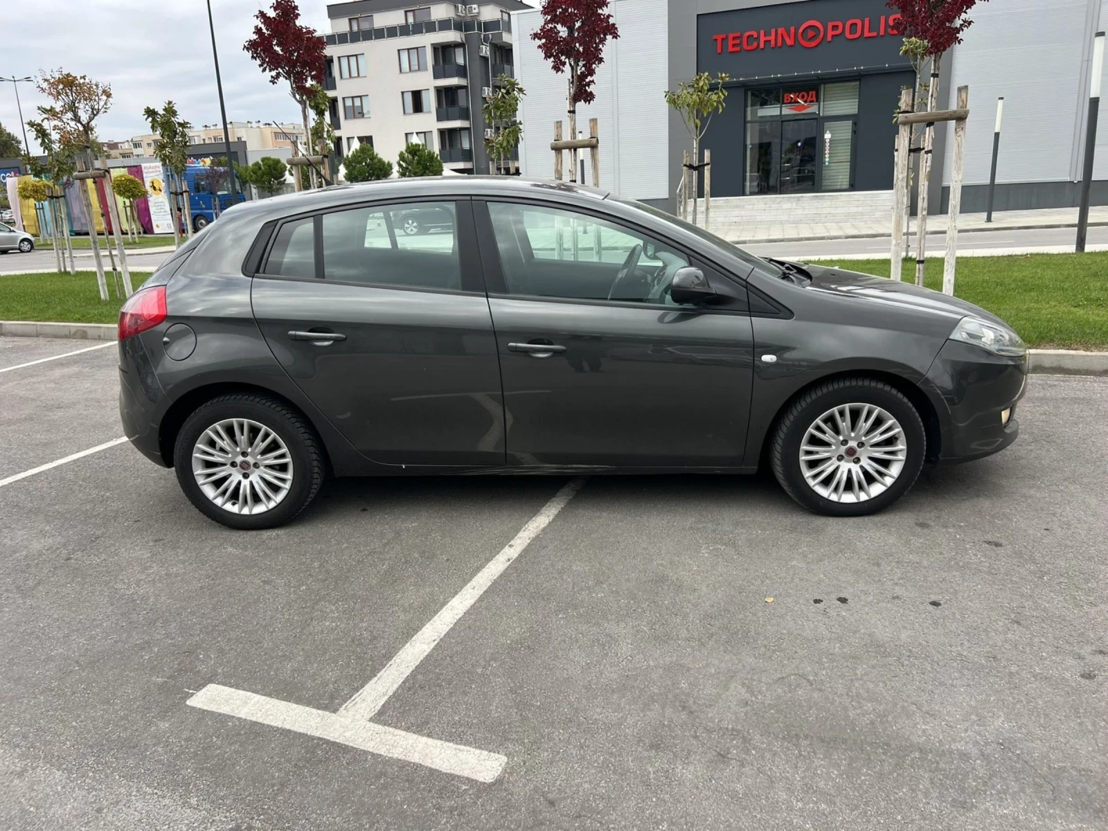 Fiat Bravo 1.6 M-JET 156000KM - изображение 3