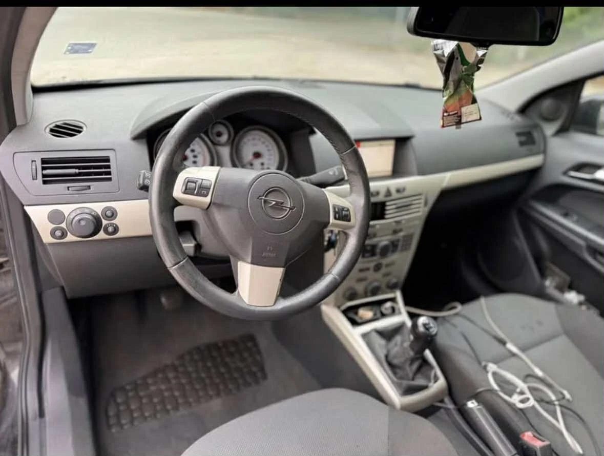 Opel Astra 1.7CDTI - изображение 10