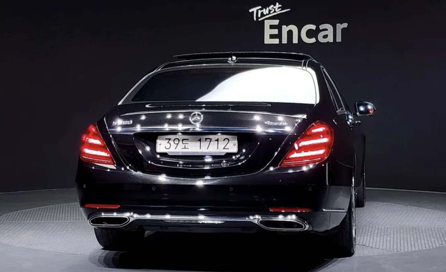 Mercedes-Benz S 560 BURMESTER* 4MATIC* ОБДУХВАНЕ* МАСАЖ* 3TV*  - изображение 4