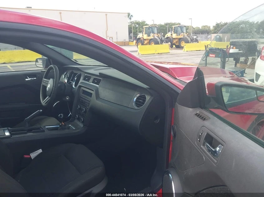 Ford Mustang 5.0L V-8 DOHC, VVT, 412HP Rear Wheel Drive, снимка 5 - Автомобили и джипове - 53891997