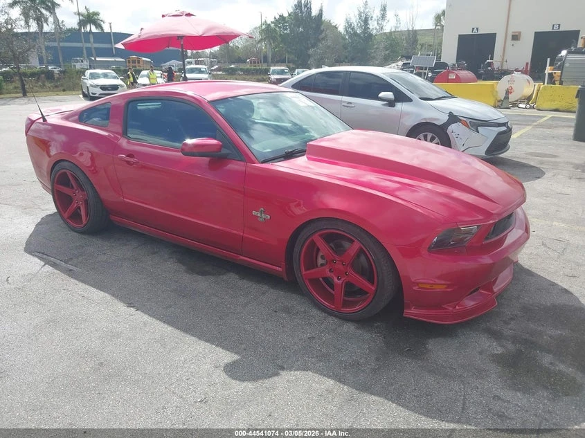 Ford Mustang 5.0L V-8 DOHC, VVT, 412HP Rear Wheel Drive