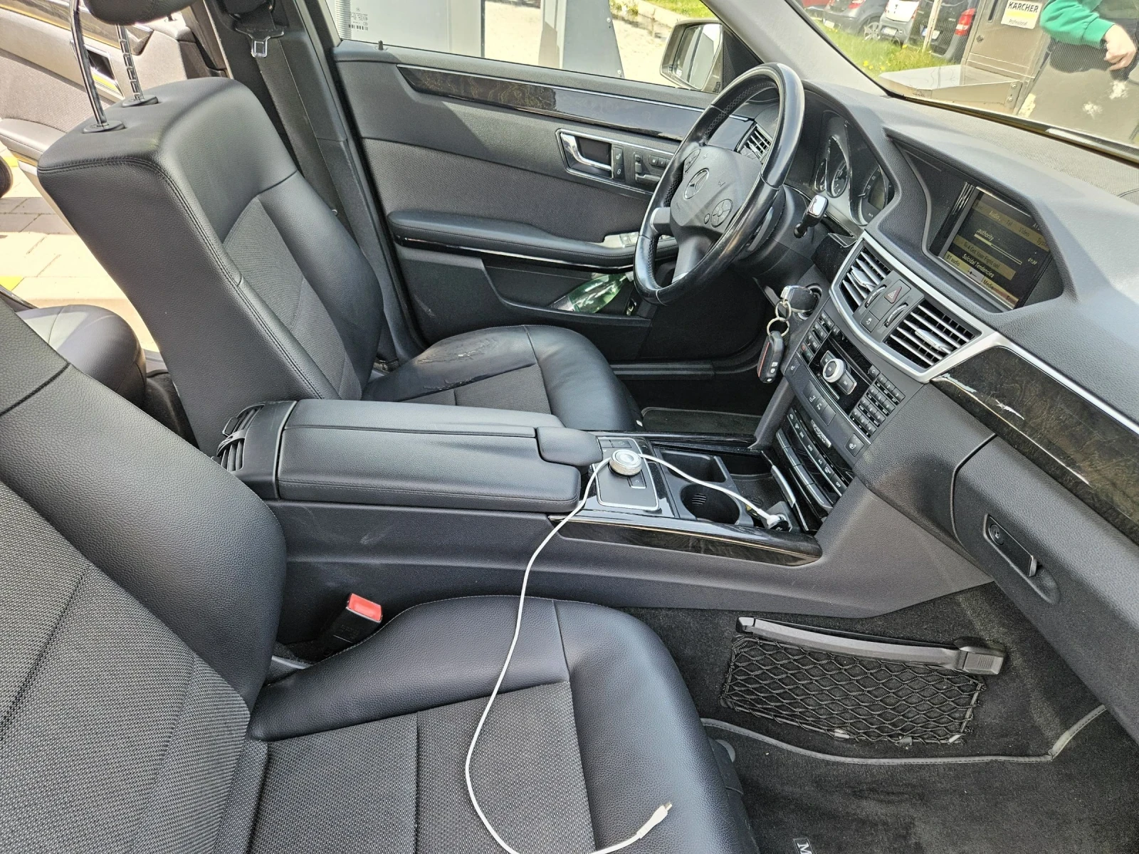 Mercedes-Benz E 350, снимка 11 - Автомобили и джипове - 54373019