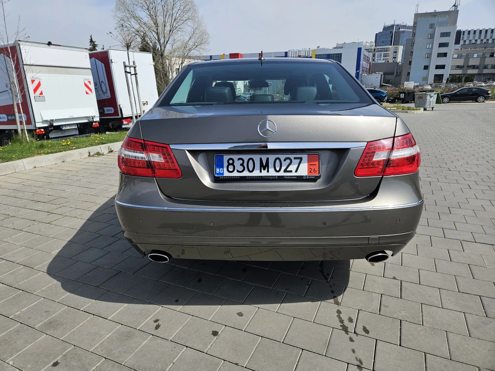 Mercedes-Benz E 350, снимка 5 - Автомобили и джипове - 54373019