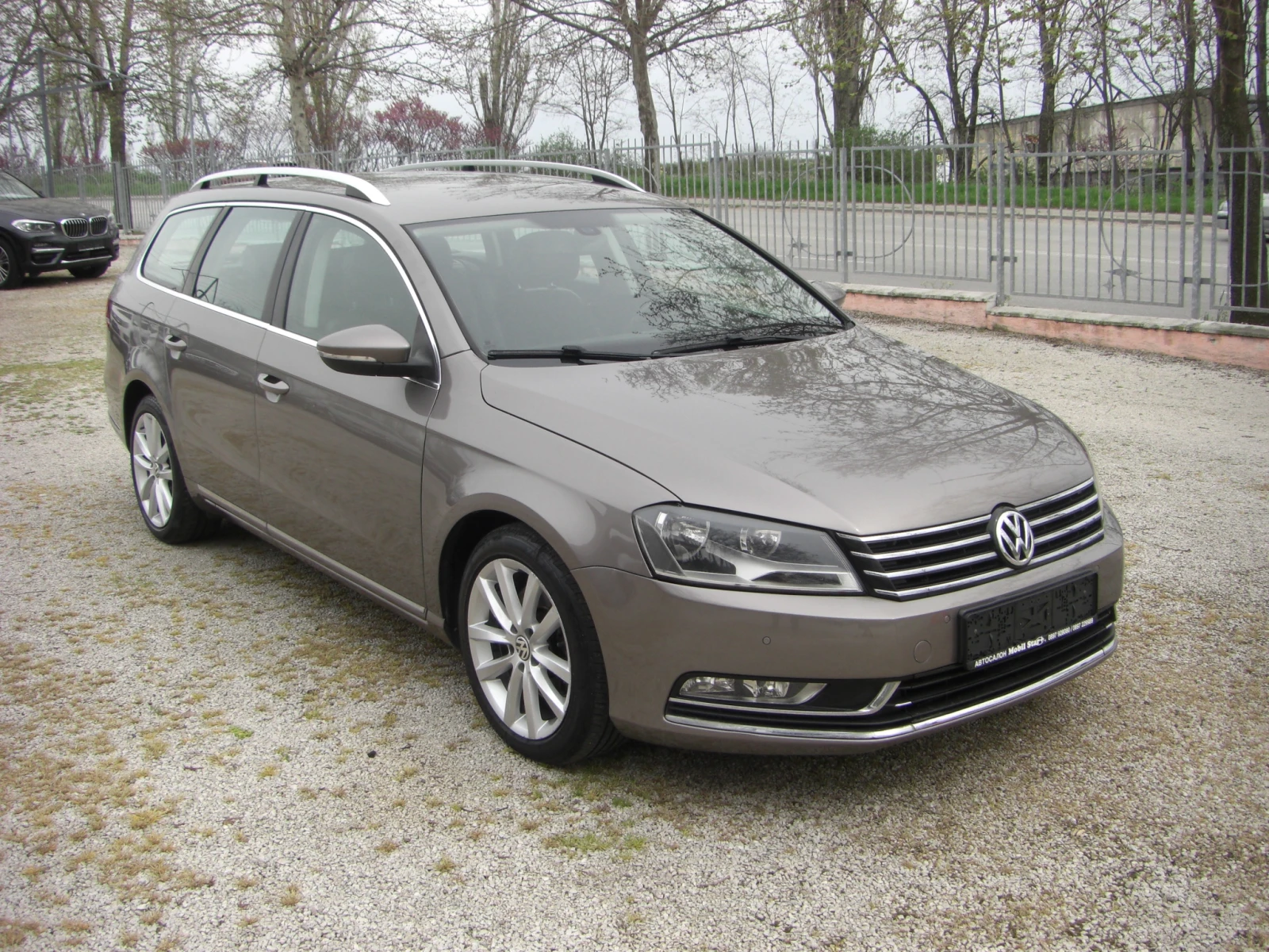 VW Passat 2.0TDI High Line NAVI 6ck.ПОДГРЕВ, снимка 7 - Автомобили и джипове - 54242234